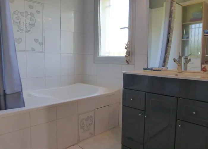 Sg000-099 Maison 3 Pièces 6 Couchages * Saint-Gilles-Croix-de-Vie